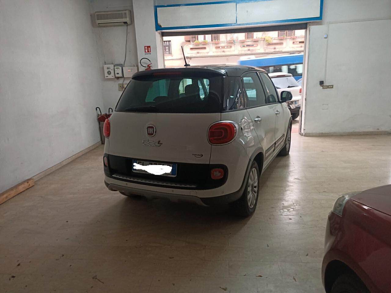 Fiat 500L 1.6 MJT 120CV Trekking navigatore grande trazione disinseribilePARI AL NUOVO 2016