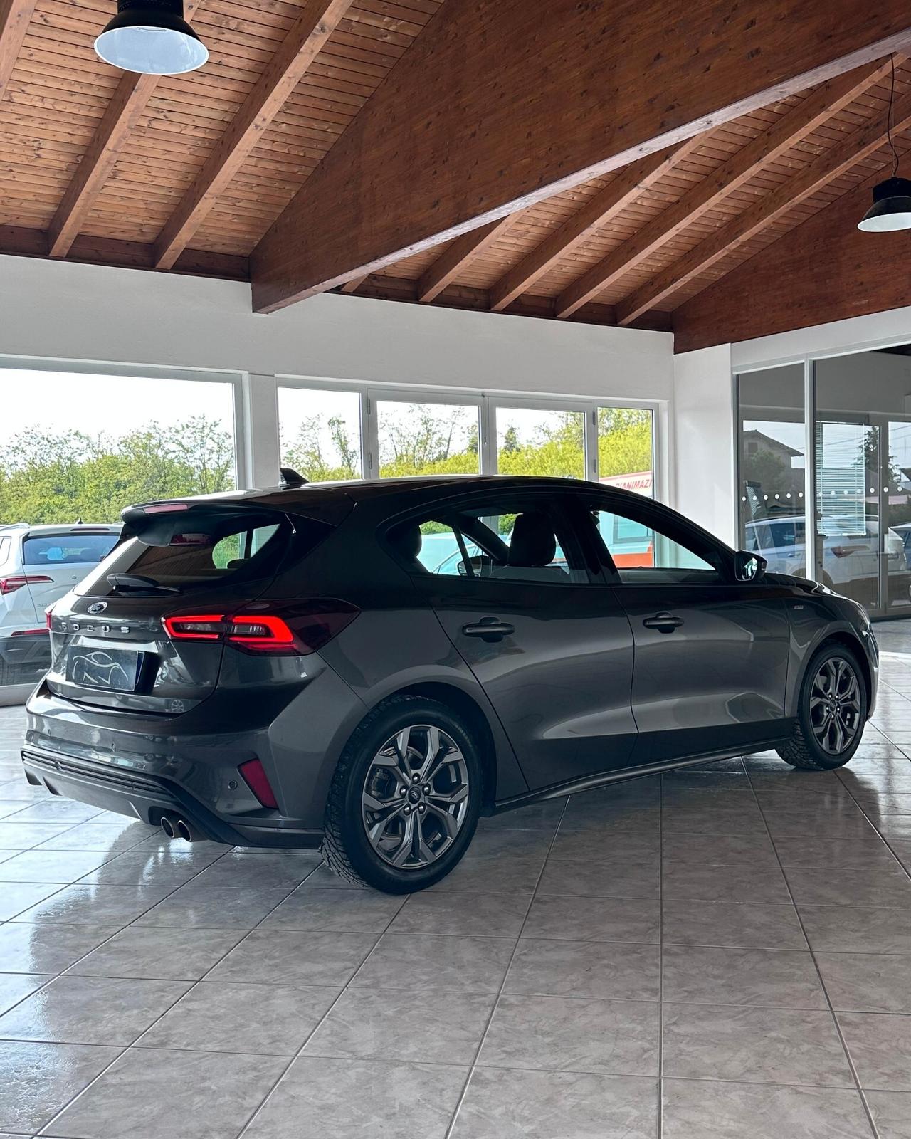 FORD FOCUS ST-LINE 1.5 ECOBLUE 115 CV AUTOMATICO 5p. ST-Line UNIPROPRIETARIO 2023 PREZZO REALE