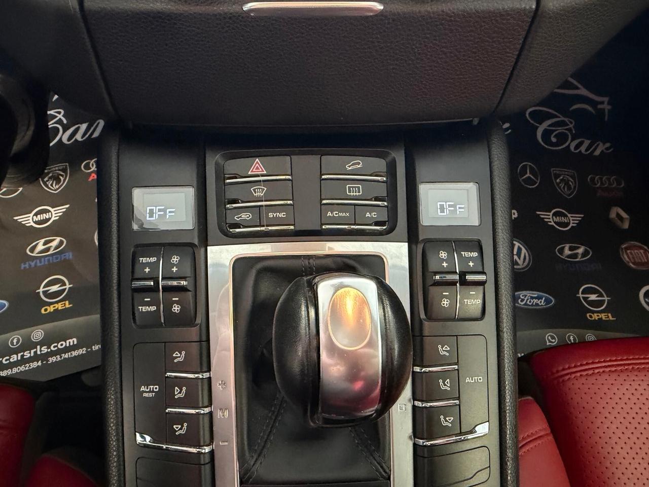 PORSCHE MACAN 2.0 BENZINA 252CV PDK PELLE NAVI CAM ANNO 2017