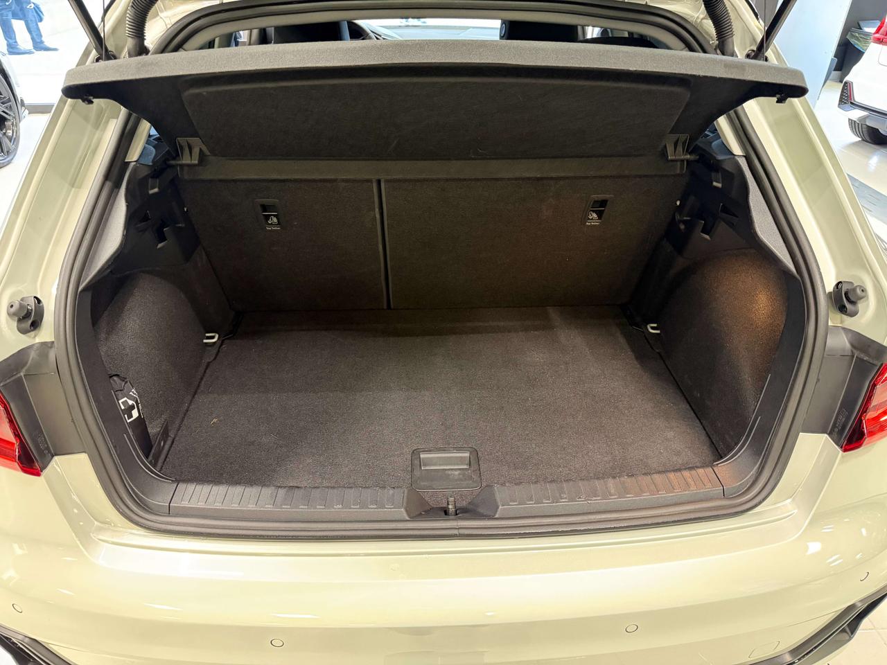 Audi A1 A1 Sportback 30 1.0 tfsi Identity Black 116cv s-tronic