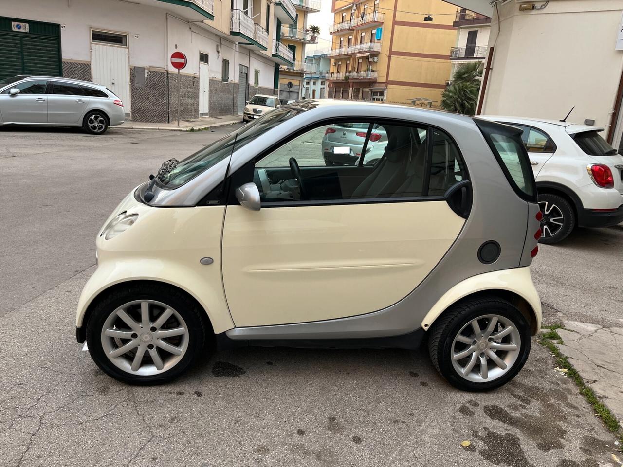 Smart ForTwo 700 Coupé Passion Cambio Automatico (45 kW)