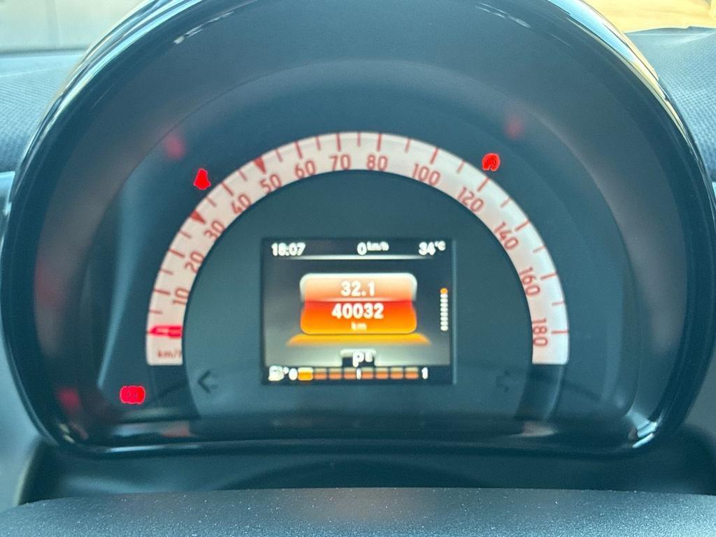 Smart fortwo 1.0 Passion 71cv twinamic my18