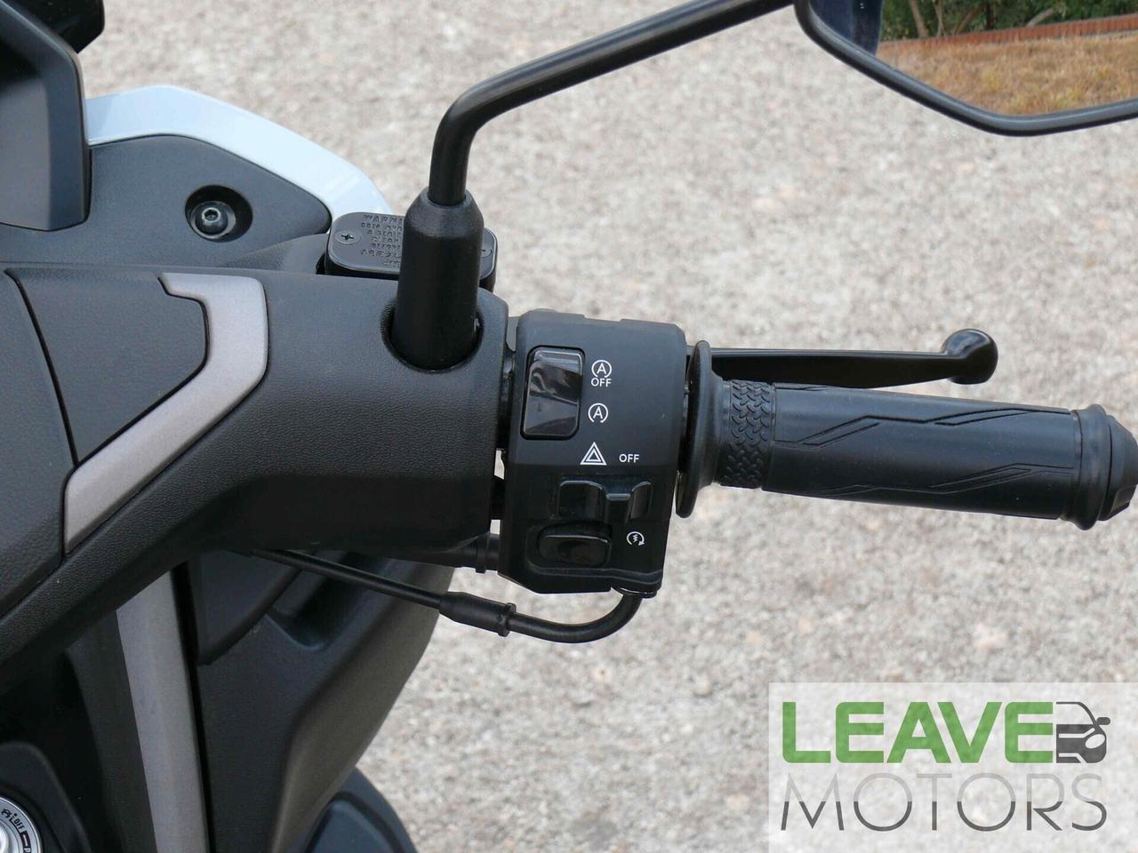 Yamaha Nmax 125 - (M1382)