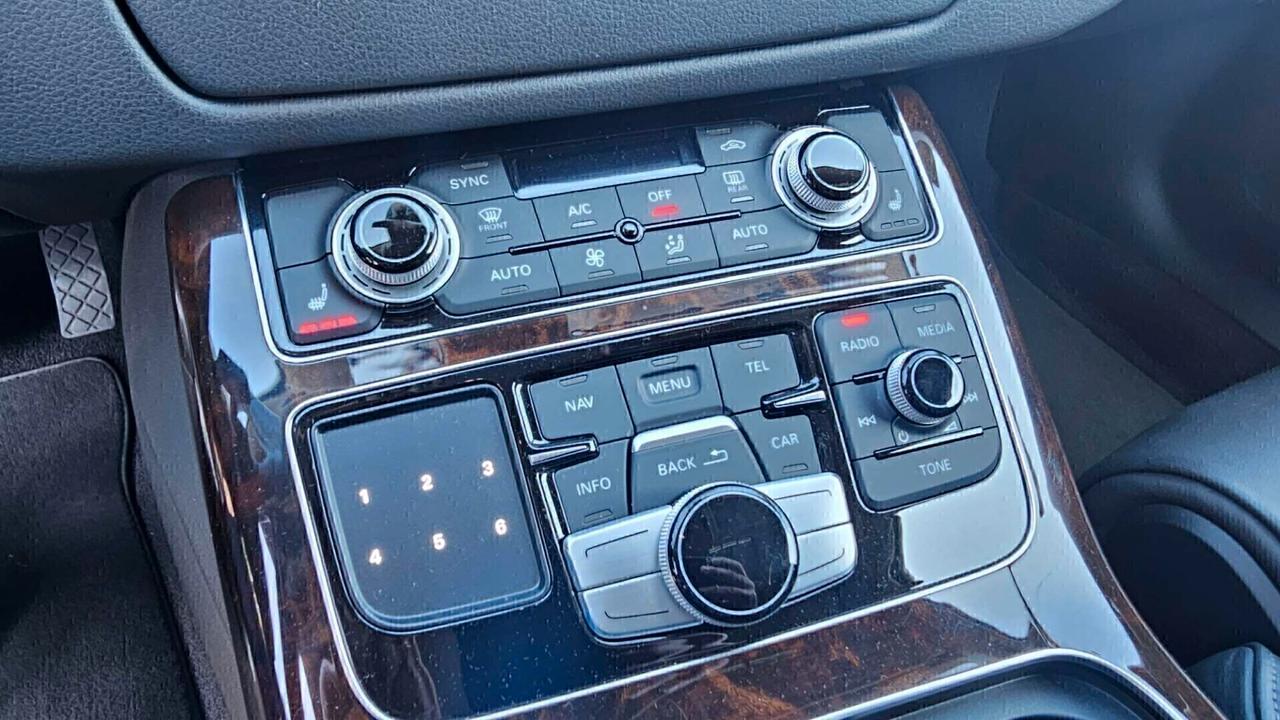 Audi A8 L 3.0 TDI 262 CV quattro tiptronic
