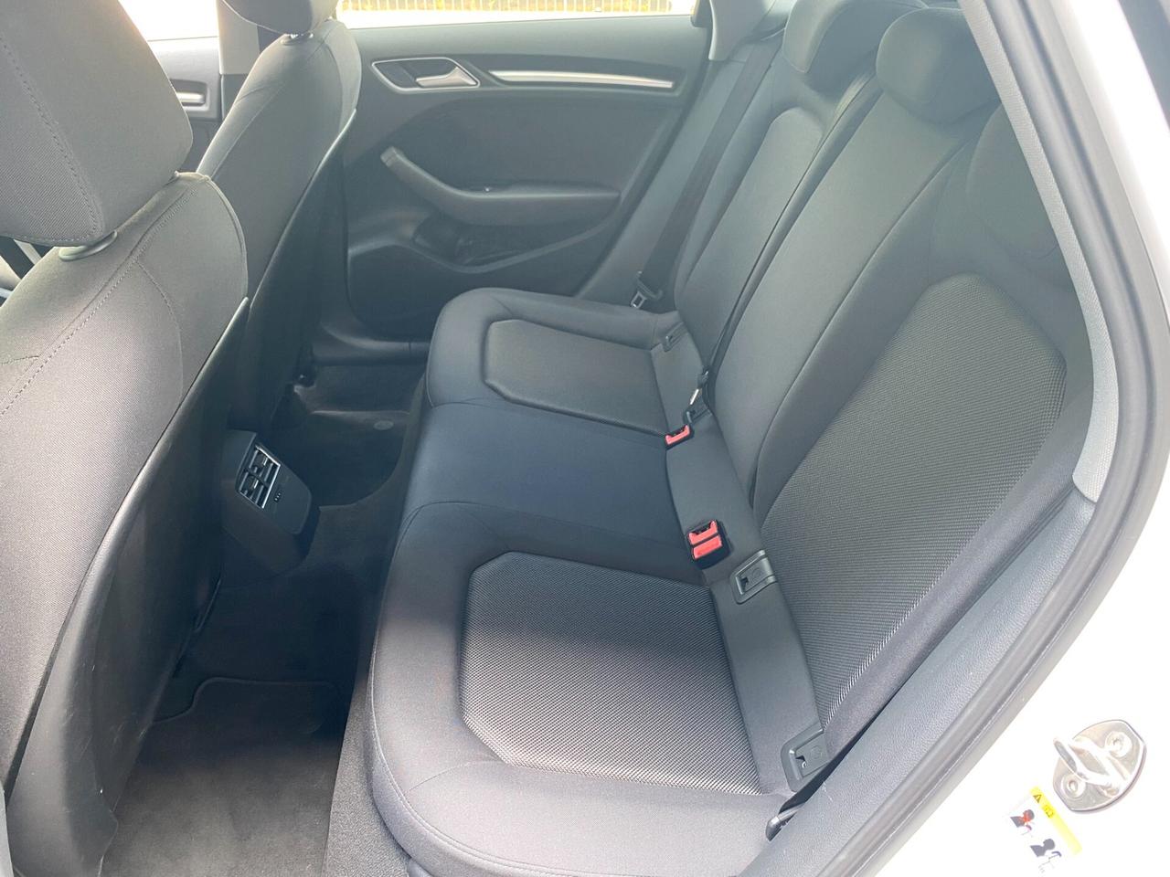 Audi A3 SPB 2.0 TDI S tronic >mini-rate € 146-