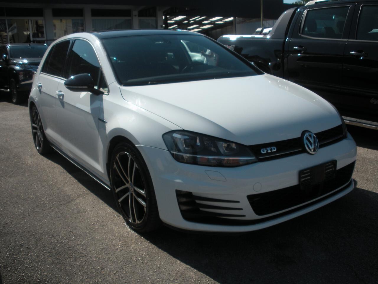 Volkswagen Golf GTD 2.0 TDI 5p. Business BlueMotion Technology