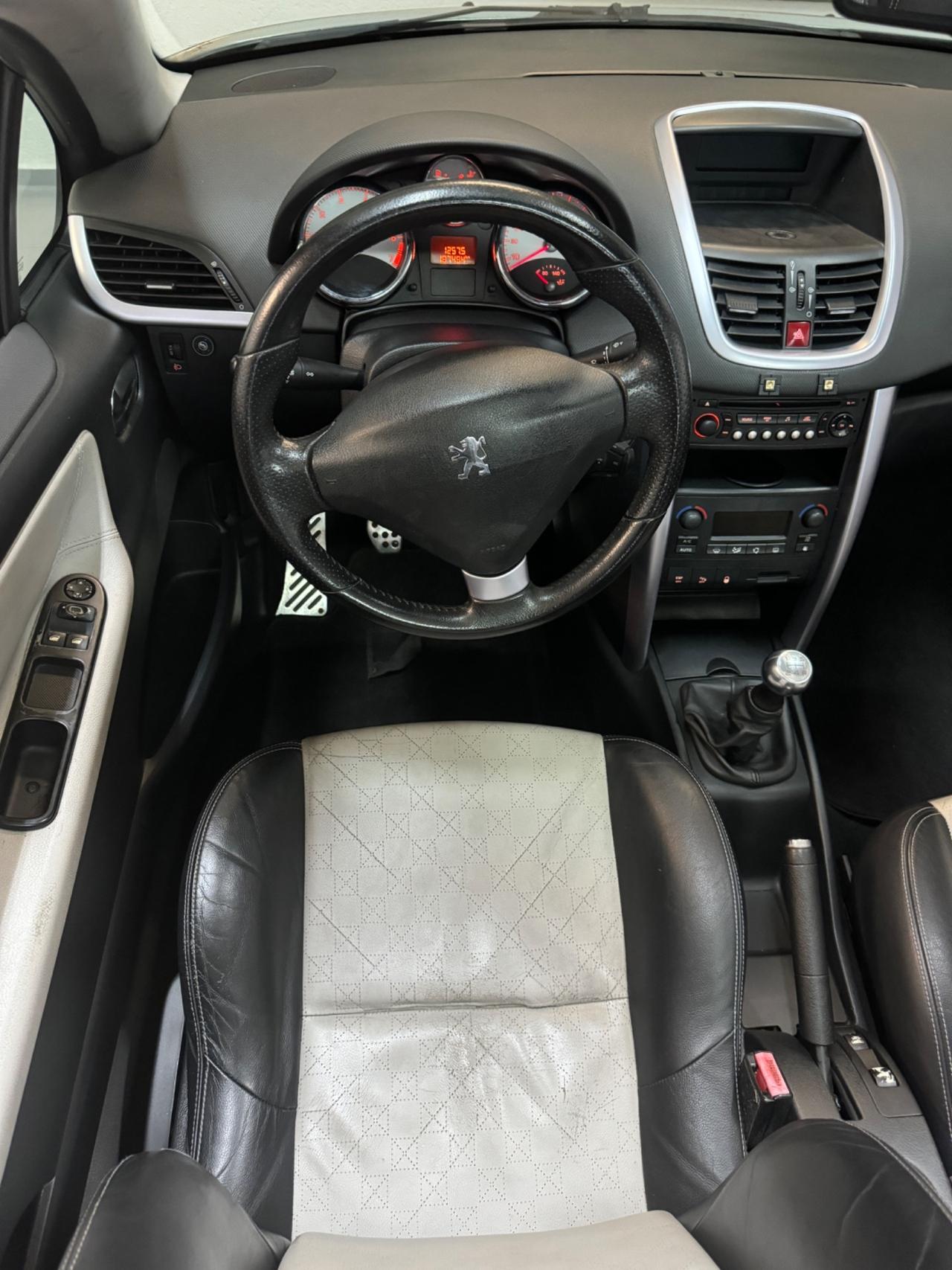 Peugeot 207 1.6 VTi 120CV CC Roland Garros