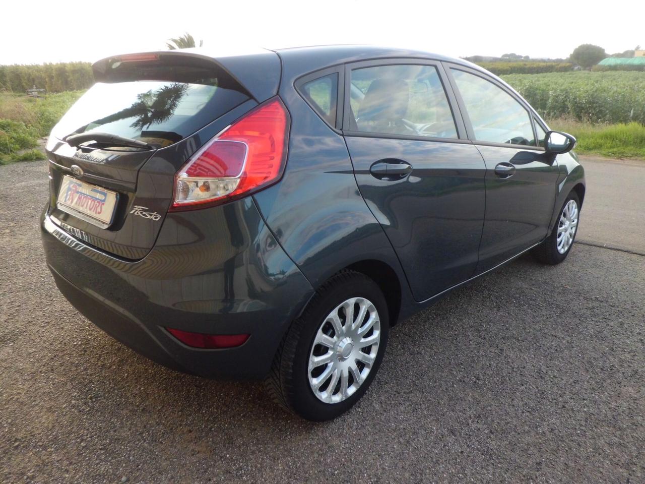 Ford Fiesta 1.5 TDCi 75CV 5 porte Titanium