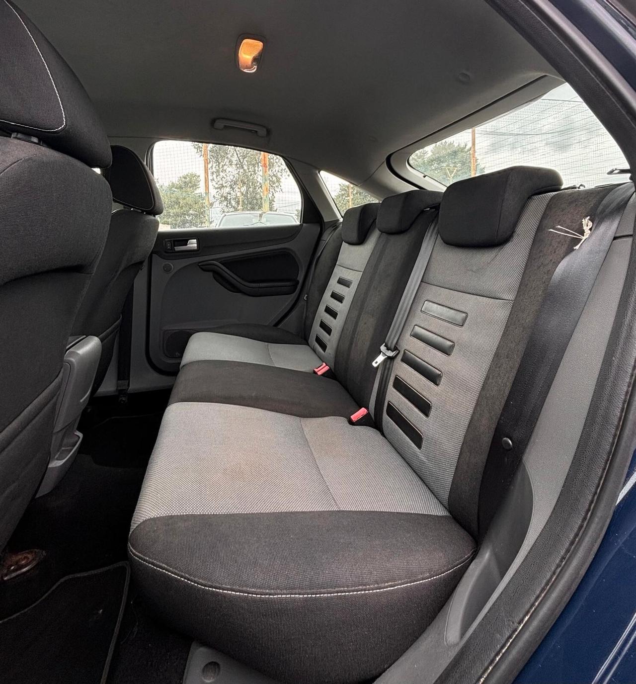 Ford Focus 1.6 TDCi (110CV) 5p. Tit. DPF