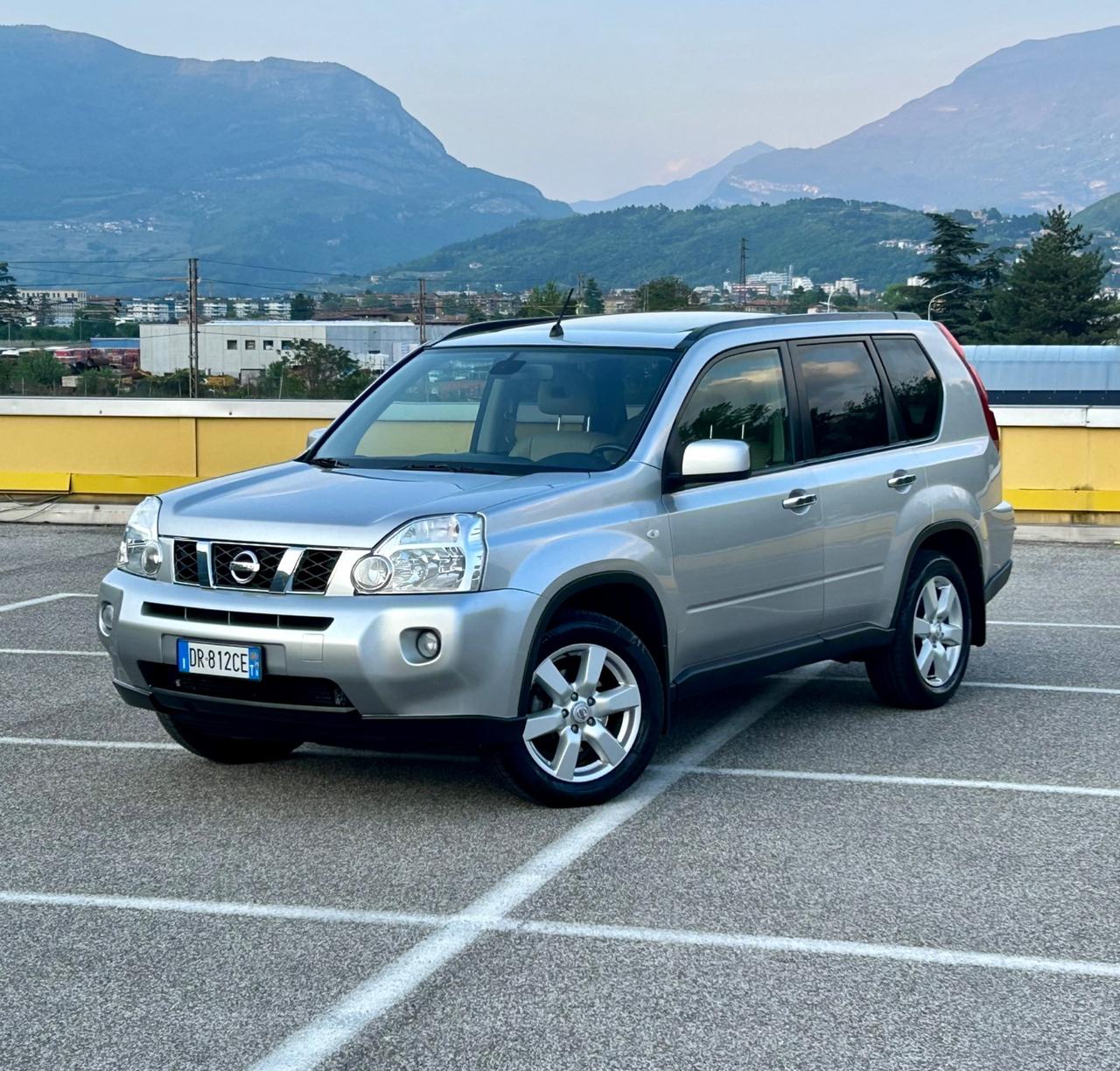 Nissan X-Trail 2.0 dCi LE 4WD FULL OPTIONAL