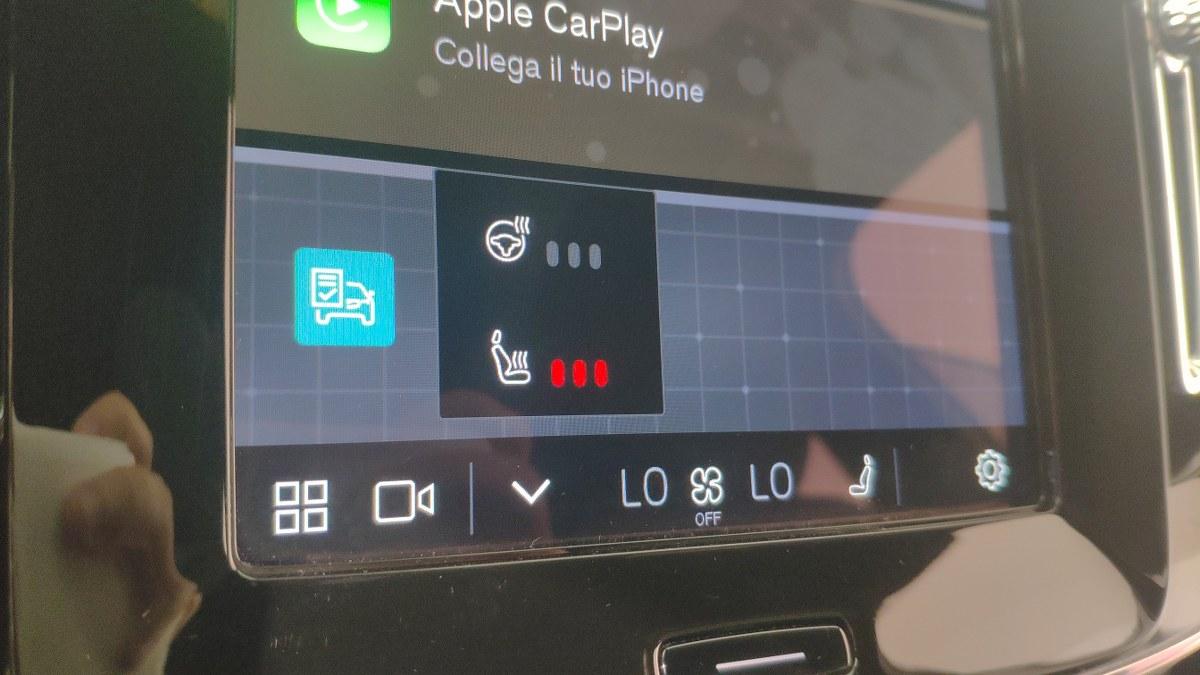 VOLVO Xc40 B3 Mild Hybrid Automatico Core