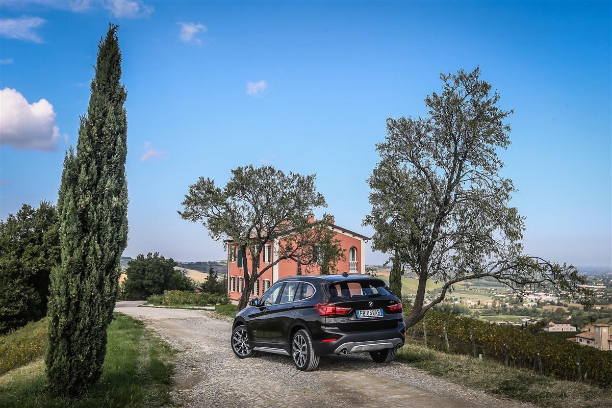 BMW X1 F48 - X1 sdrive18d Advantage my18