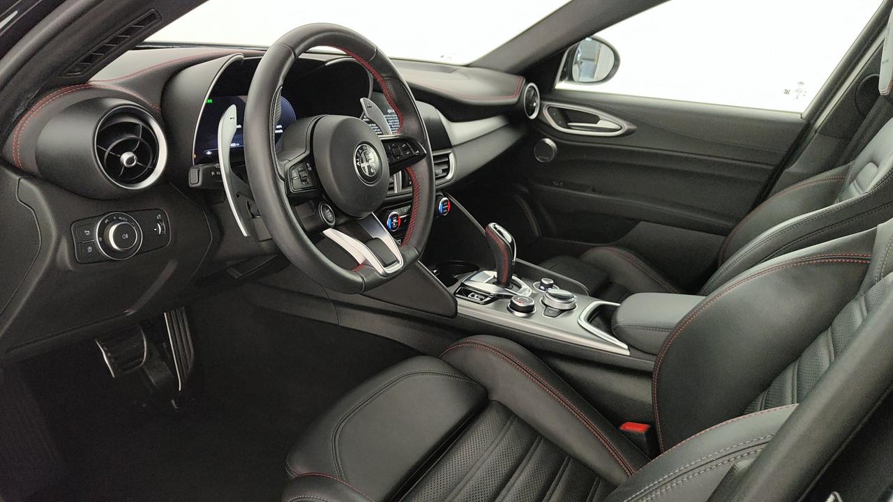 ALFA ROMEO Giulia 2.2 t Competizione 160cv auto