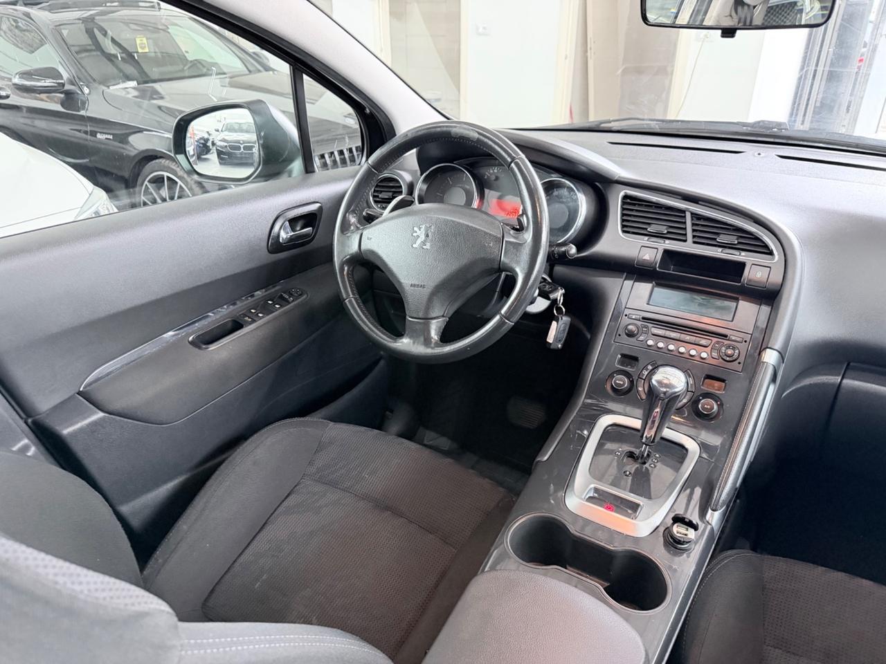 Peugeot 3008 1.6HDi 112CV cambio robotizzato Automatica