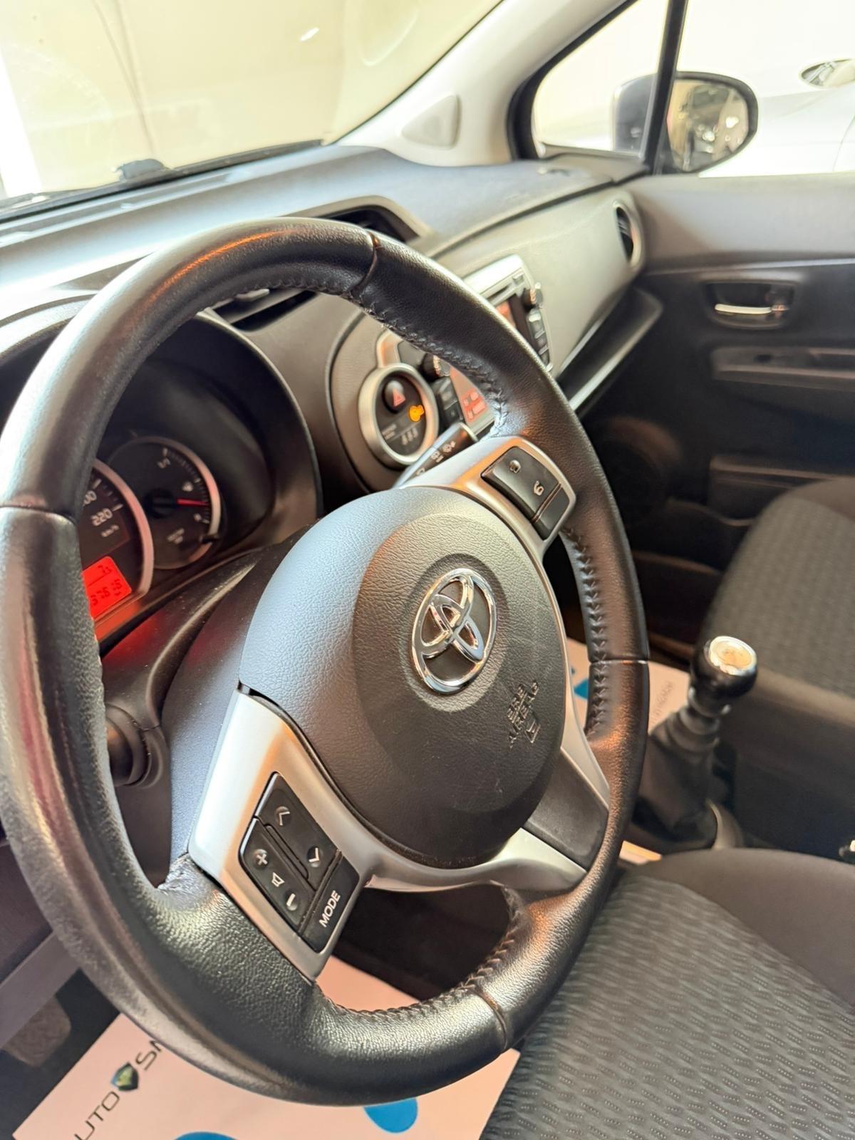 Toyota Yaris 1.4 D-4D 5 porte Active