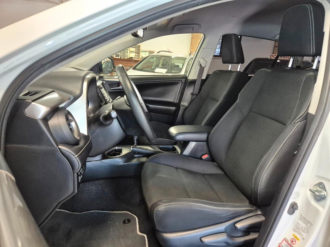 Toyota RAV 4 RAV4 2.5 Hybrid 2WD Active