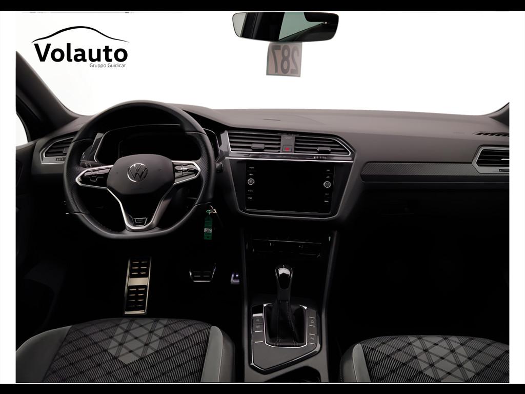 VOLKSWAGEN Tiguan II 2021 - Tiguan 1.5 tsi R-Line 150cv dsg