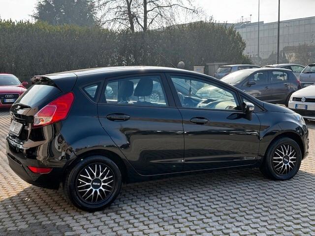 Ford Fiesta 1.5 TDCi 75CV 5 porte Titanium