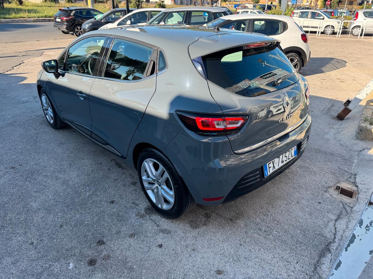 Renault Clio1.5 DCI MOSCHINO FARI FULL LED 2019