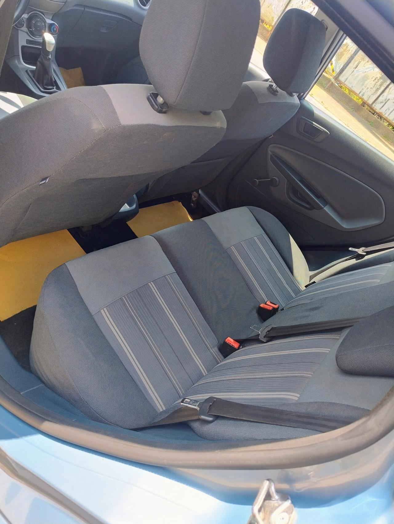 Ford Fiesta 1.2 82 CV 5 porte Titanium NEOPATENTATI