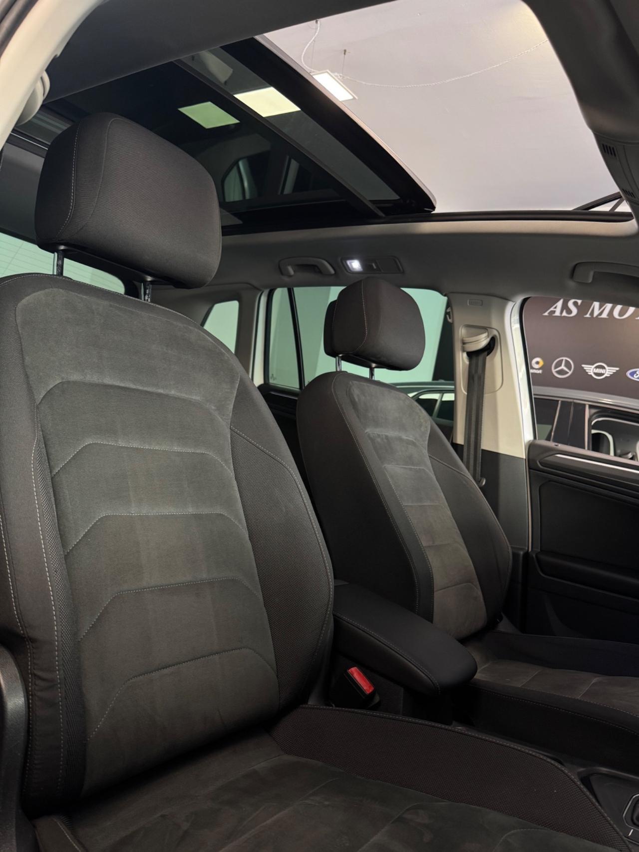 VW TIGUAN 2.0 TDI 150 CV R LINE TETTO APRIBILE
