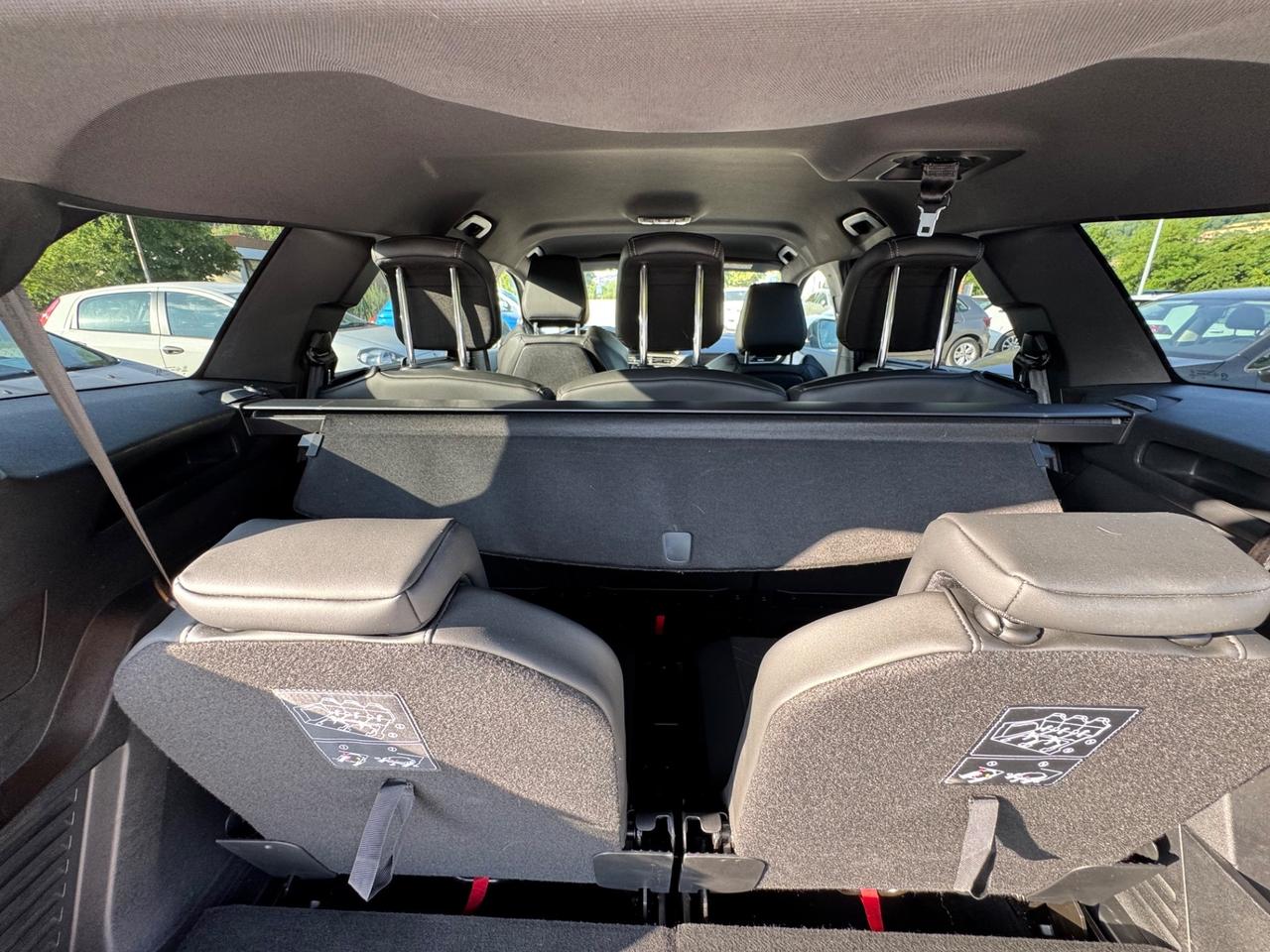 Peugeot 5008 BlueHDi 130 S&S EAT8 GT Pack 7 Posti