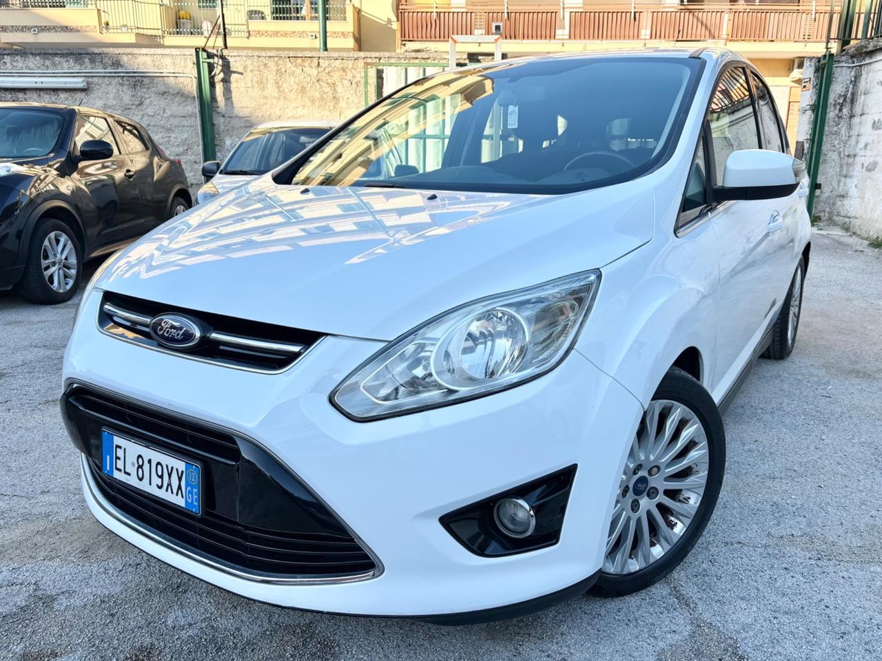 Ford C-Max 1.6 TDCi 115CV Titanium splendida