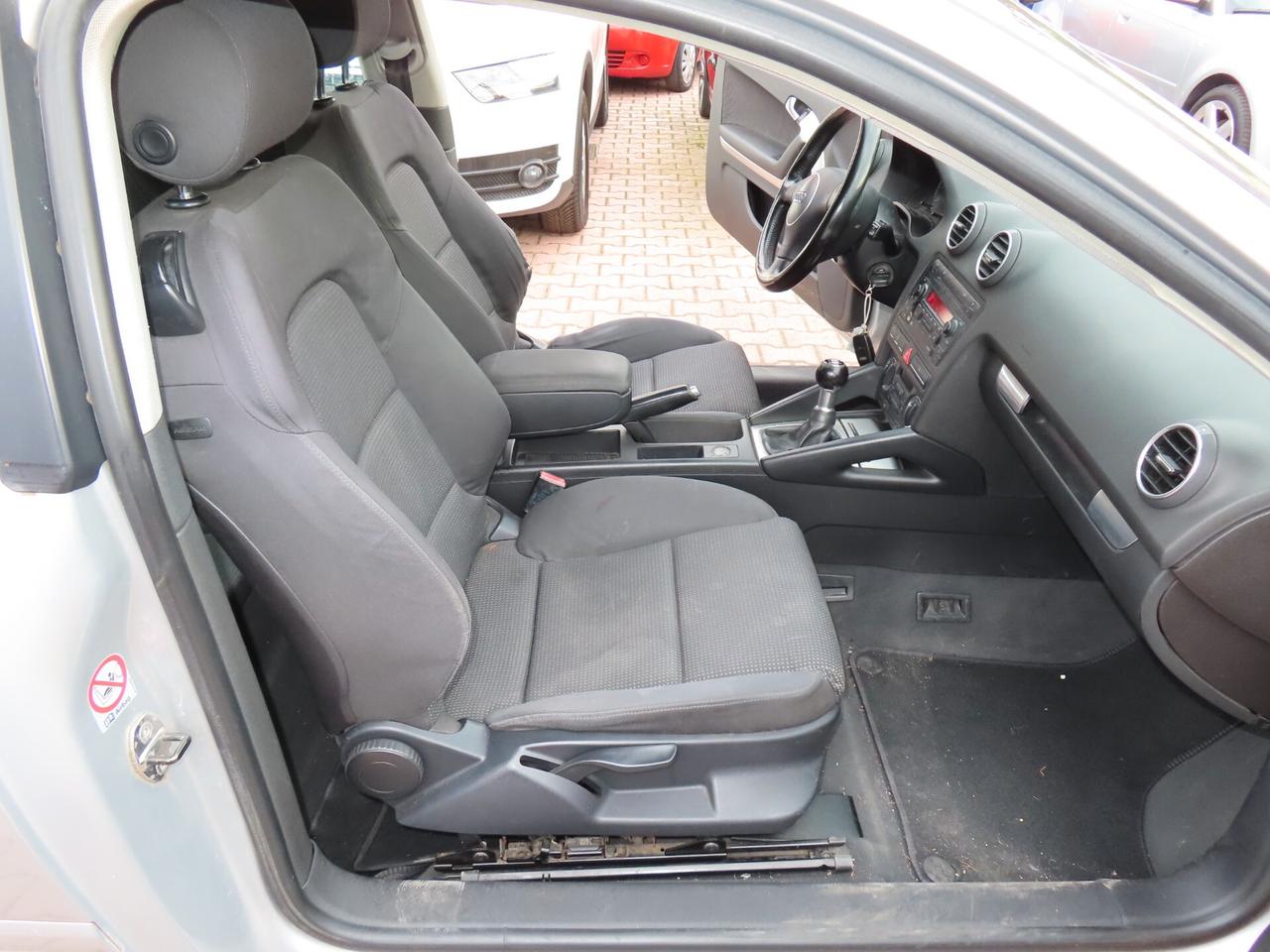 Audi A3 1.6 BENZINA 2005