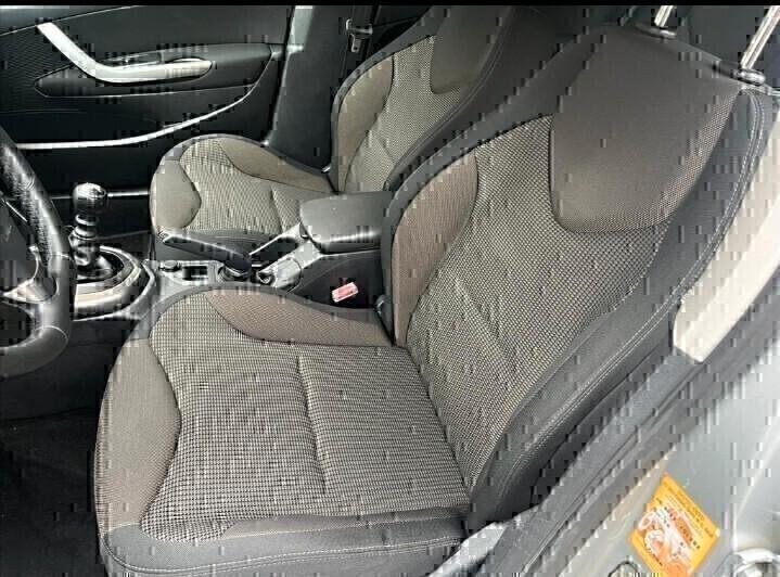 Peugeot 308 1.6 HDi 115CV SW Da Vetrina