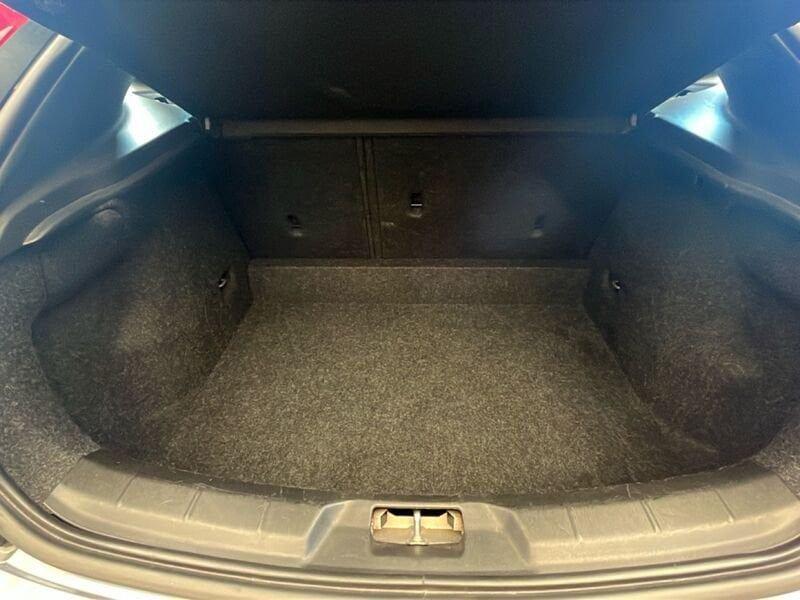 Volvo V40 D2 Geartronic Kinetic