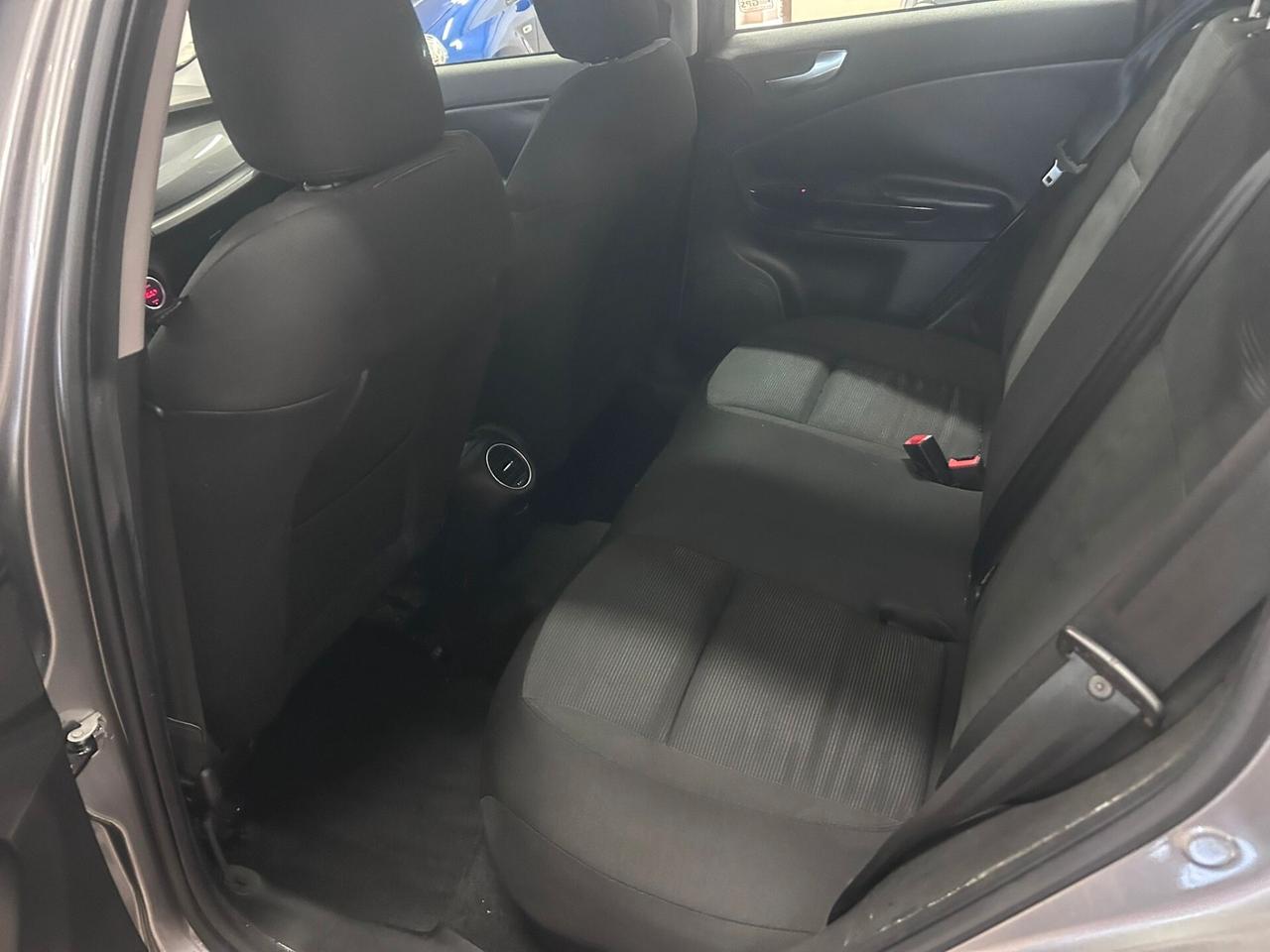 Alfa Romeo Giulietta 2.0 JTDm-2 140 CV Distinctive