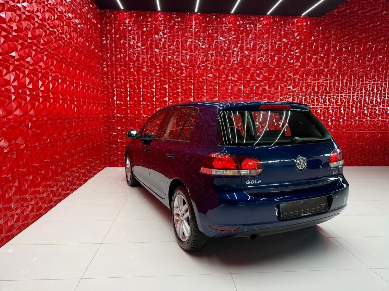 Volkswagen Golf 1.6 TDI DSG 5p. Highline OK NEOPATENTATI