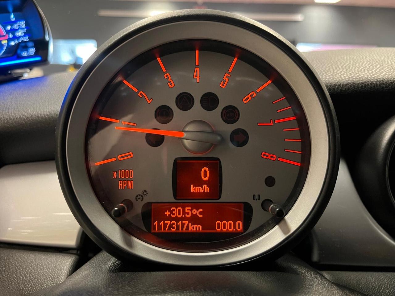 Mini 1.6 16V Cooper S allestimento JCW