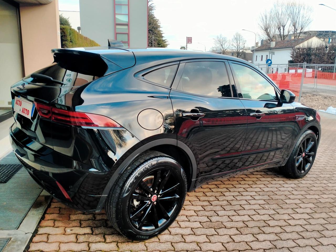 Jaguar E-Pace 20D MHEV AWD 204CV R-DYNAMIC BLACK DESIGN PACK LEGA20 LED PREMIUM