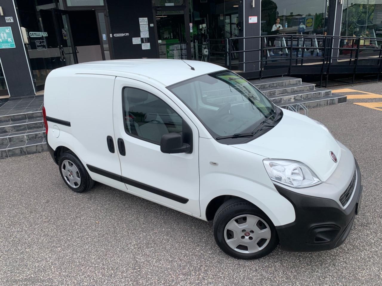 Fiorino 1.4 8V 77CV Cargo SX