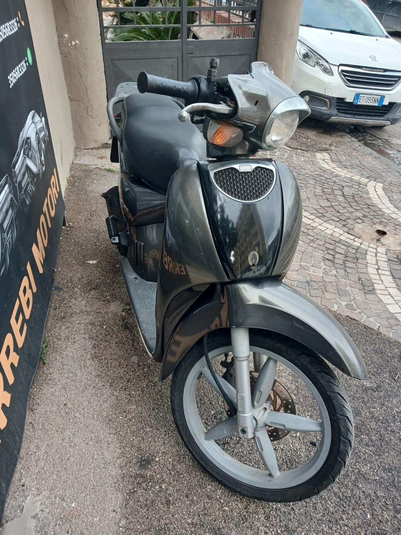 Scarabeo 100 a rate con Klarna