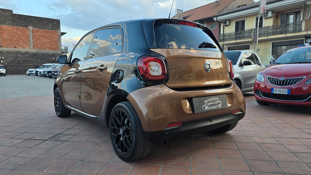 Smart ForFour 70 1.0 Prime