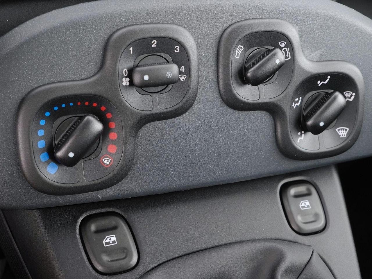 Fiat Panda 1.0 FireFly S&S Hybrid PACK CITY