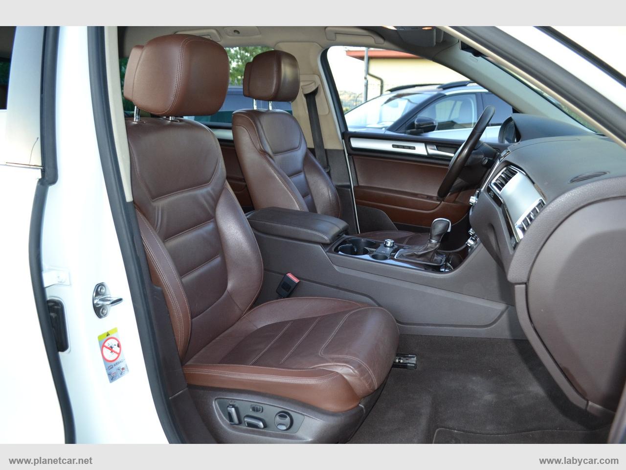 VOLKSWAGEN Touareg 3.0 TDI 245 CV tip. BlueM.Techn.