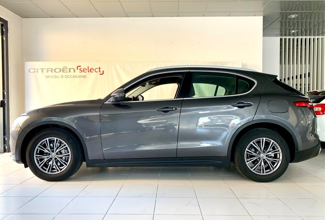 Alfa Romeo Stelvio 2.2 Turbodiesel 190 CV AT8 RWD Super