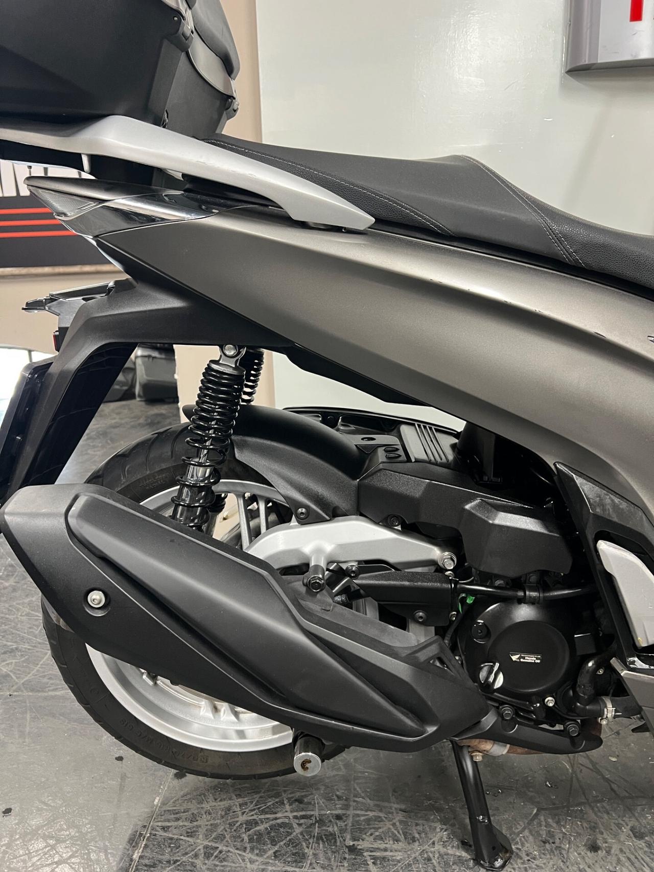 Honda SH 350