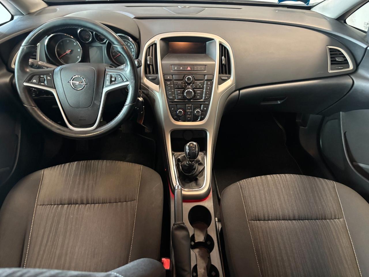 Opel Astra Sports Tourer 1.7 cdti Cosmo 110cv
