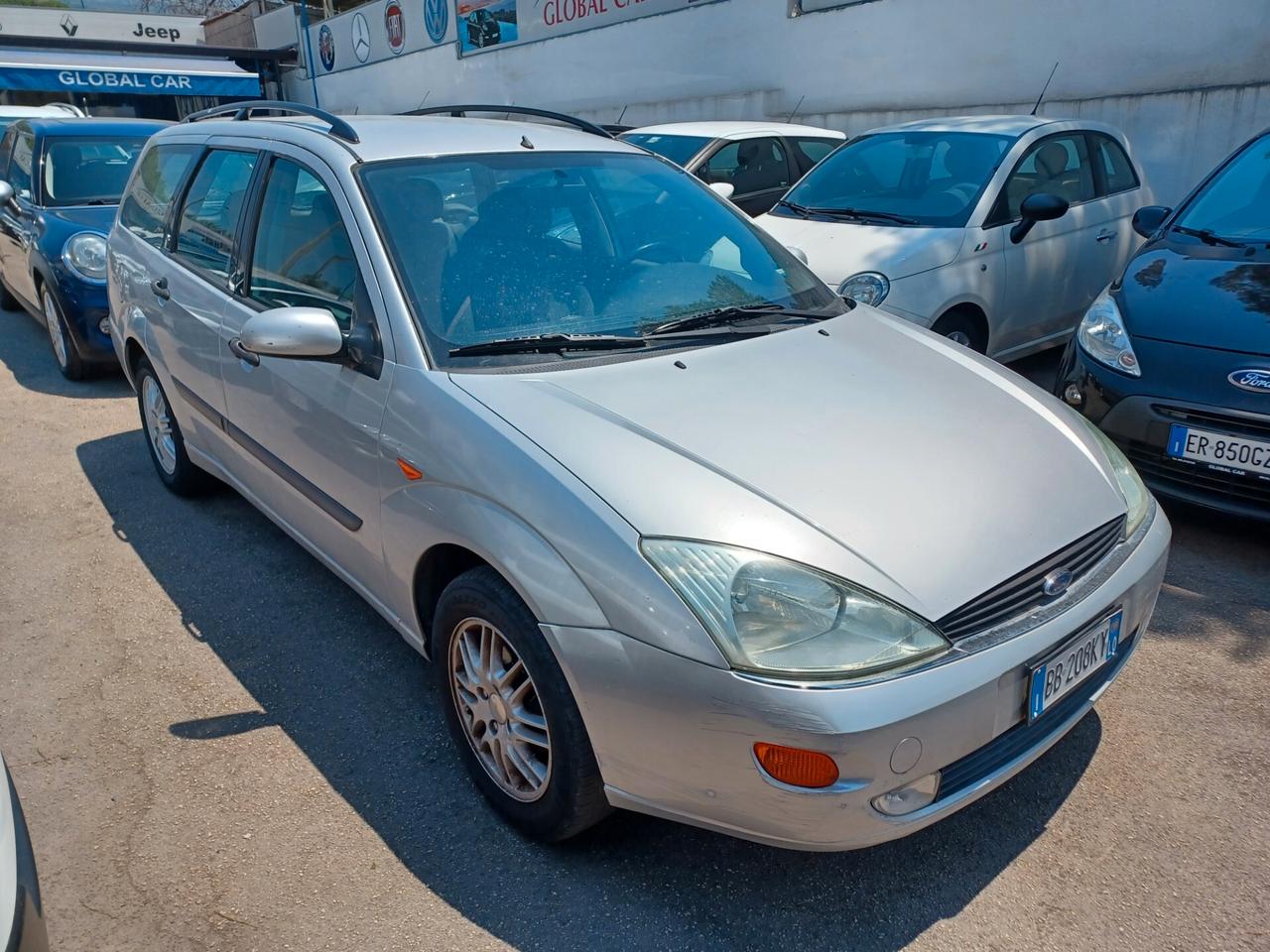 Ford Focus 1.6 SW Ghia SOLO 69000 KM!!