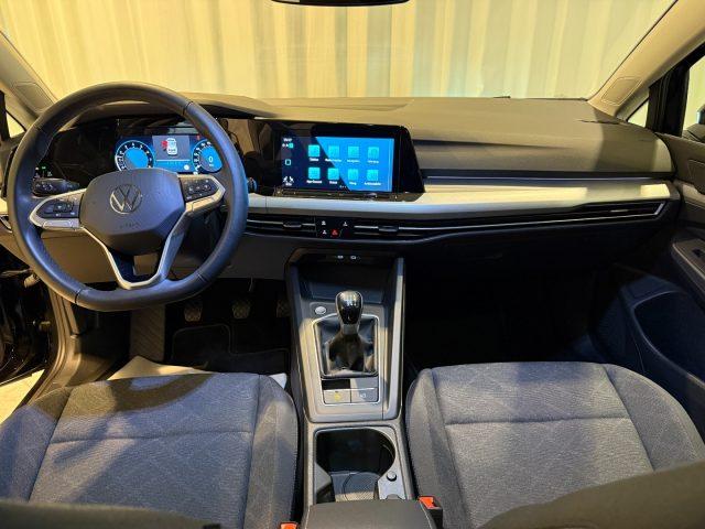 VOLKSWAGEN Golf 1.5 TSI Life LED GANCIO Panorama Navi ACC