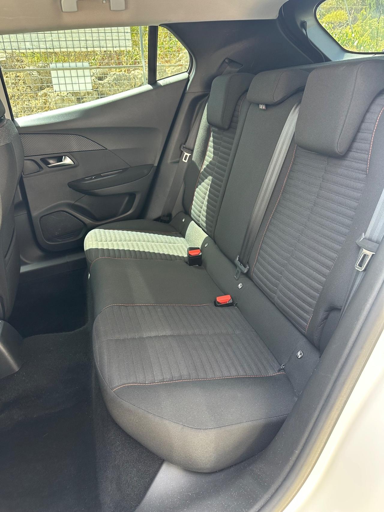 Peugeot 2008 HDi 100 S&S Allure
