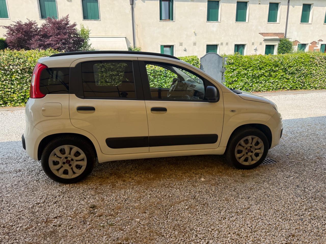 Fiat Panda 0.9 TwinAir Turbo Natural Power Lounge
