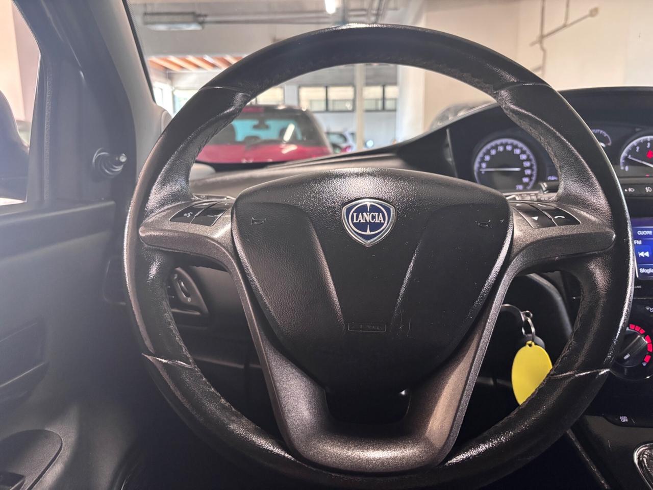 Lancia Ypsilon 1.2 B/GPL OK NEOPATENTATI