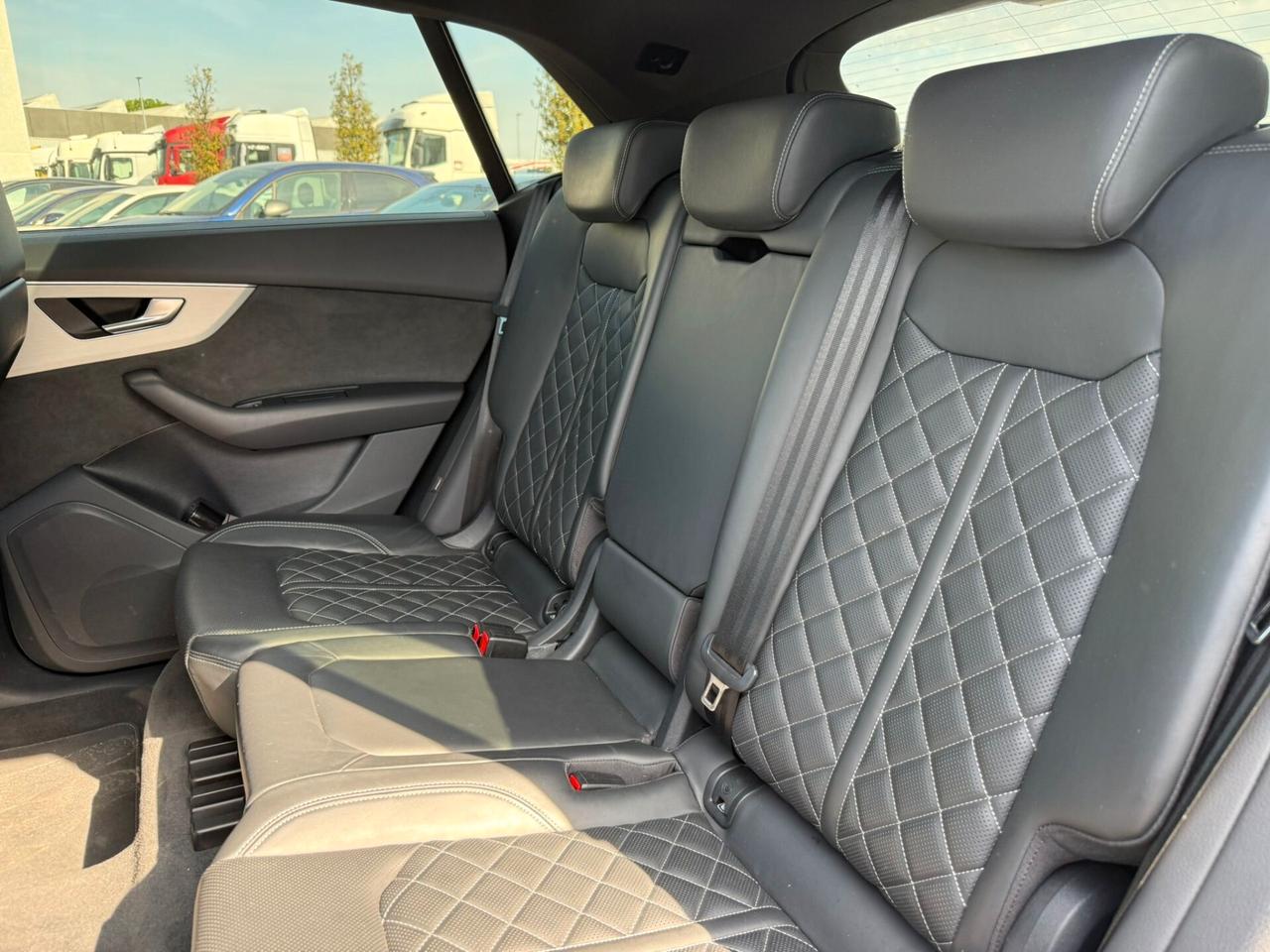 Audi Q8 50 TDI 286 CV quattro tiptronic Sline