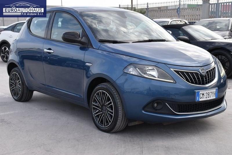 Lancia Ypsilon 1.0 FireFly 70cv Hybrid Gold