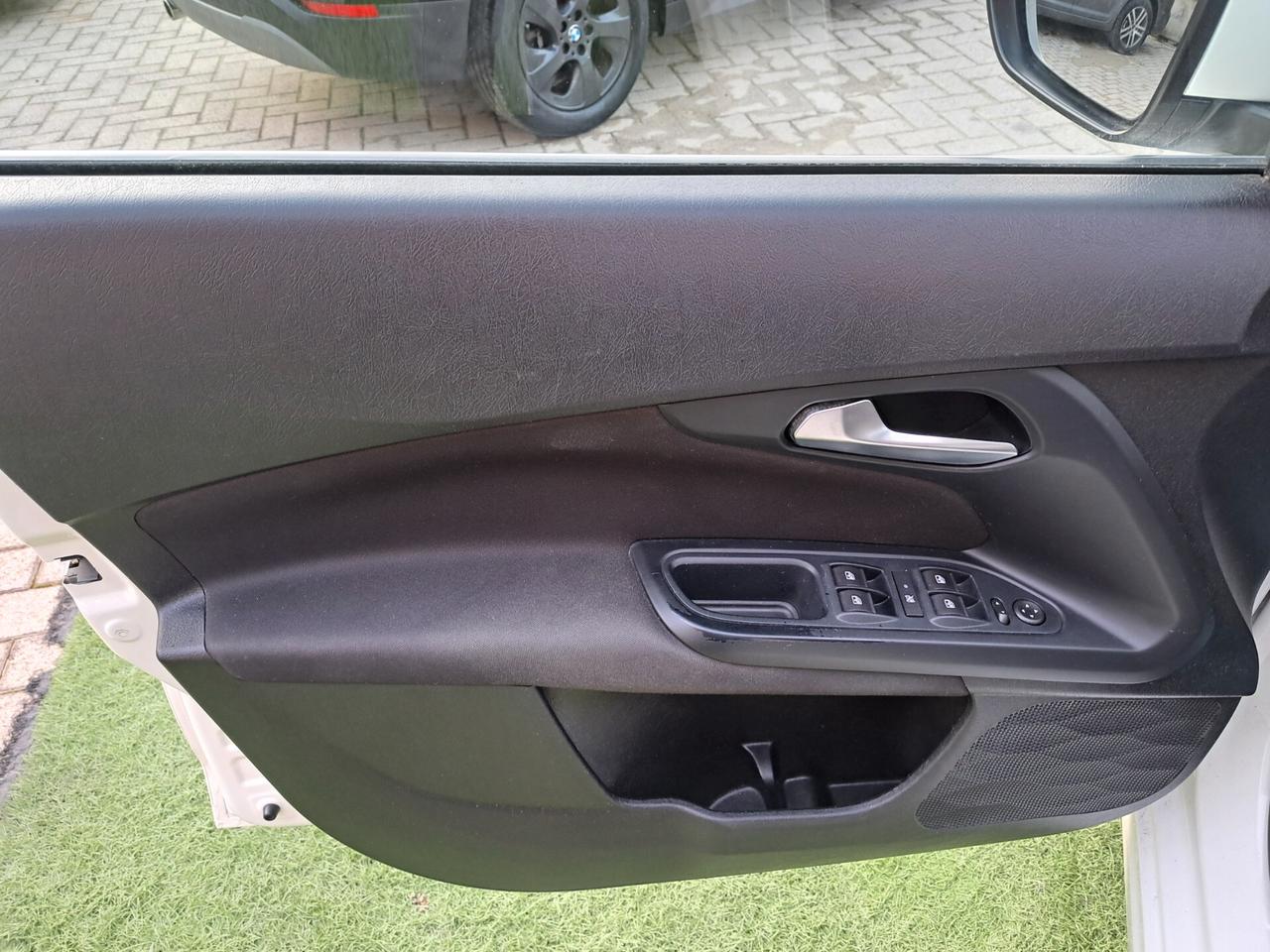 Fiat Tipo 1.6 Mjt 4 porte Lounge/120 CV